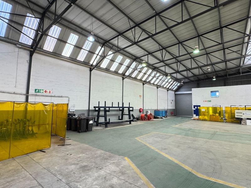 1,040m2 Warehouse To Let | Kyalami Plaza , Killarney Gardens | Unit 1 | Available 1 October 2026 - Photo 7