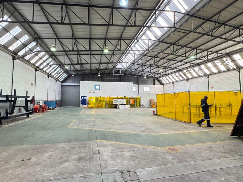 1,040m2 Warehouse To Let | Kyalami Plaza , Killarney Gardens | Unit 1 | Available 1 October 2026 - Photo 2