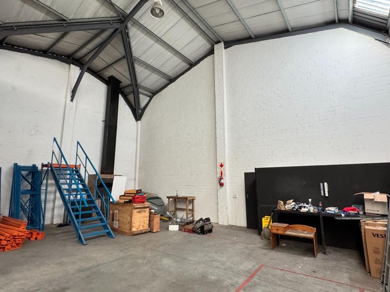 464m2 Warehouse To Let | Diamond Park, Killarney Gardens | Available 1 June 2026 - Photo 5