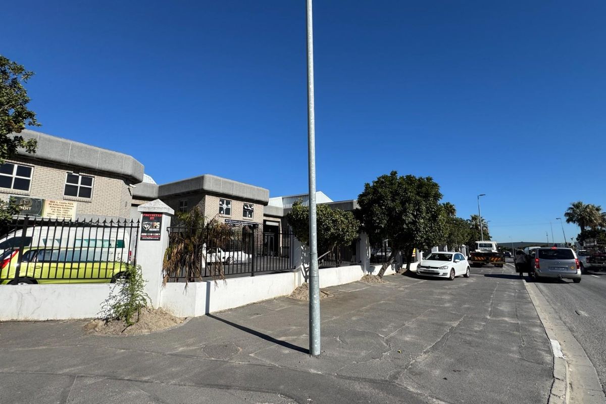 464m2 Warehouse To Let | Diamond Park, Killarney Gardens | Available 1 June 2026 - Photo 3