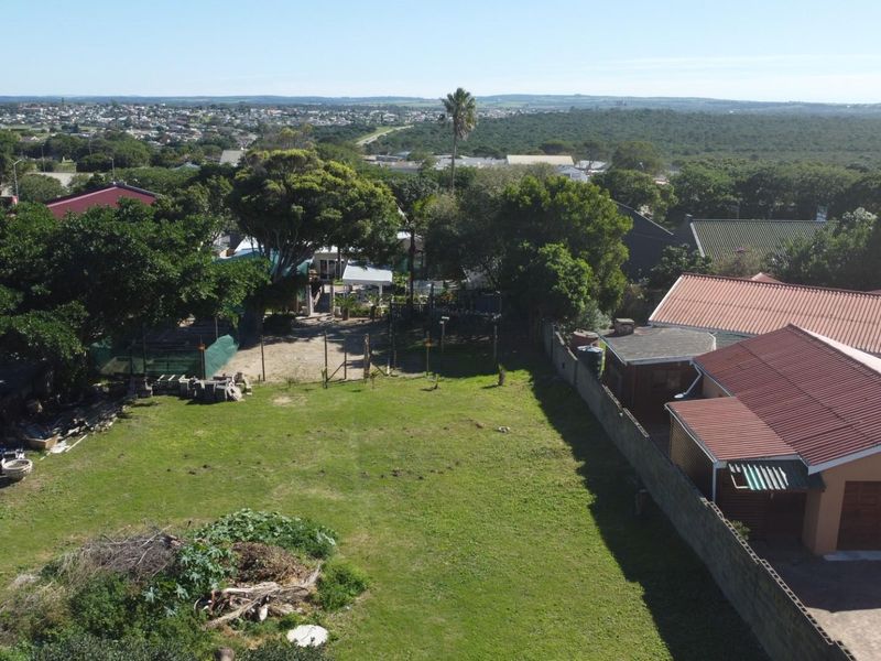 Secure and Well Located Industrial Plot - Photo 1