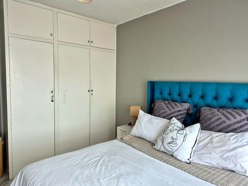 Modern 2 Bedroom Apartment to Rent at Chambord Apartments, La Montagne, Pretoria - Photo 10