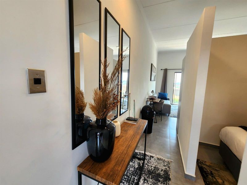 Fully Furnished 1 Bedroom 7th Floor Apartment to Rent at The Base, Ferndale - Photo 2