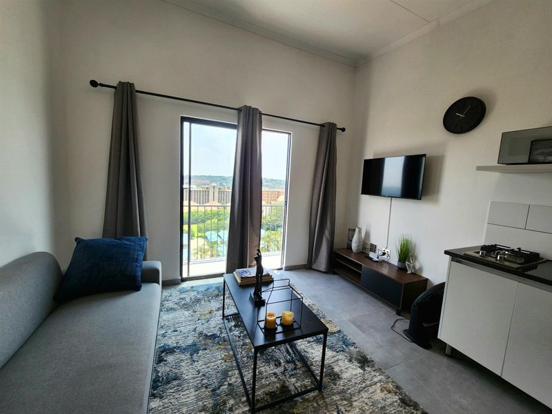 Fully Furnished 1 Bedroom 7th Floor Apartment to Rent at The Base, Ferndale - Photo 5