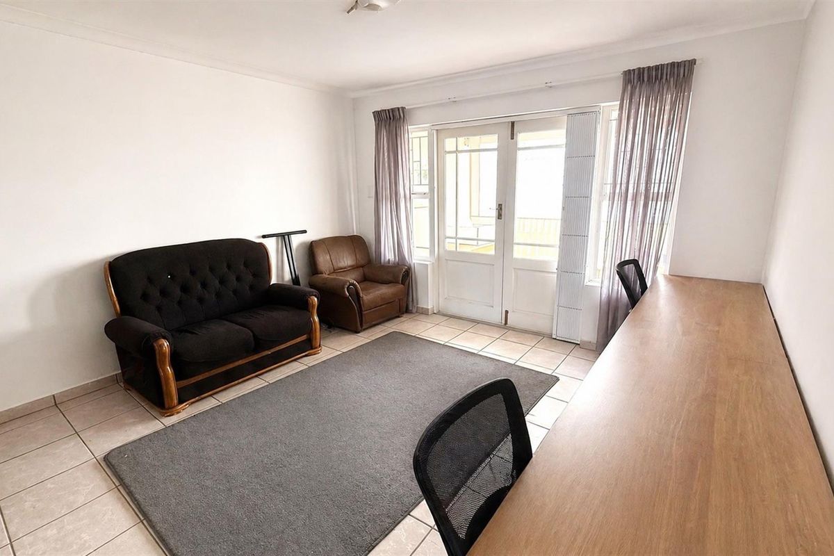 Apartment For Sale in Knysna Western Cape - Photo 5
