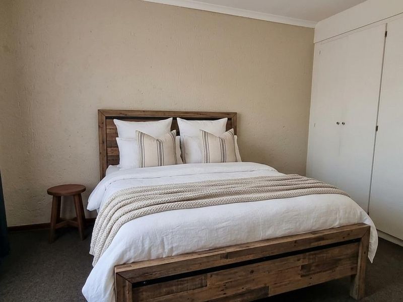 Secure, Stylish Living in The Wilds Estate - Space, Comfort and Peace of Mind - Photo 7