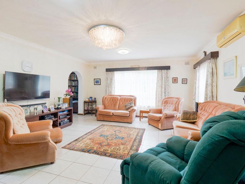 House by the golf course for sale, Bluff, Durban. - Photo 8