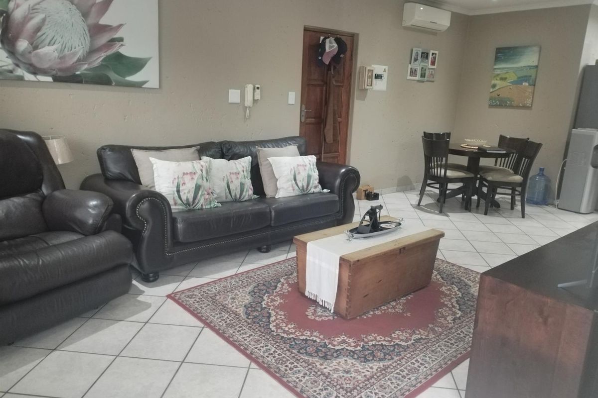 3bed, 2Baths House For Sale in Amberfield Heights, Centurion - Photo 3