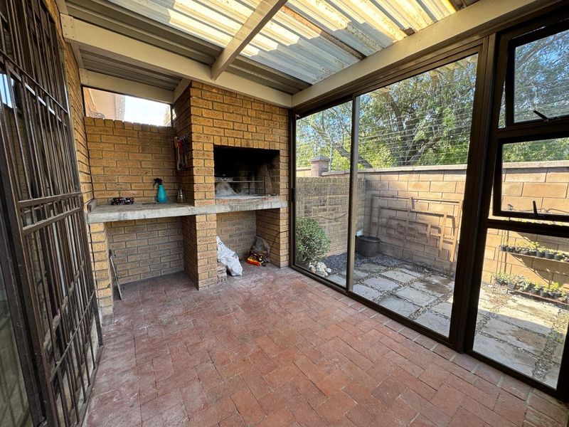 Rare Opportunity in Sought-After Kleinbron Estate - Photo 9