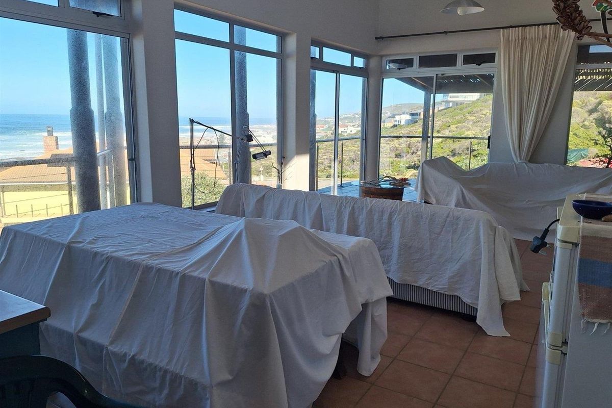 House For Sale in Jongensfontein, Stilbaai - Photo 5