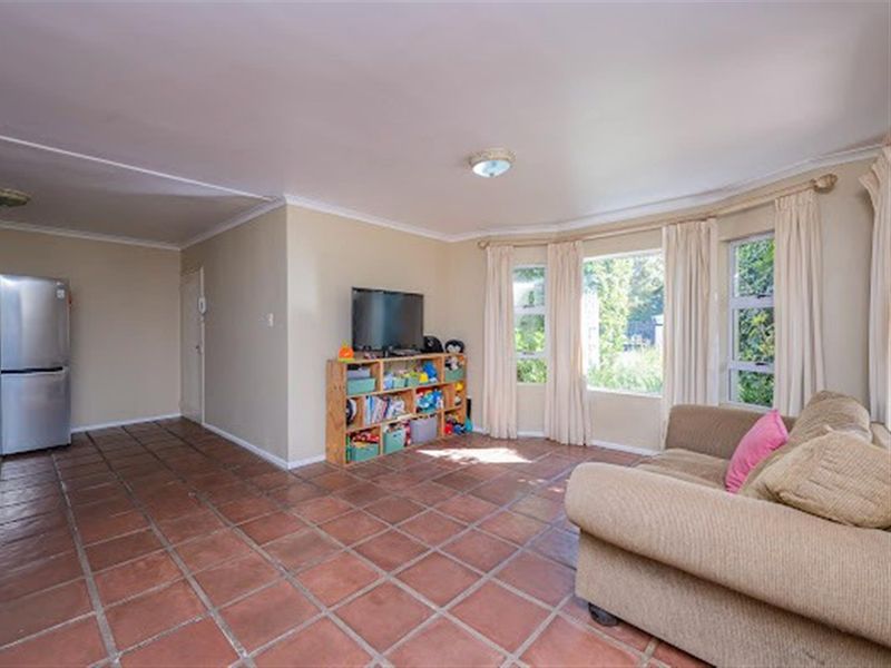 Dual Living Opportunity in Sought-After Vierlanden with Space, Flow and  Flexibility - Photo 9