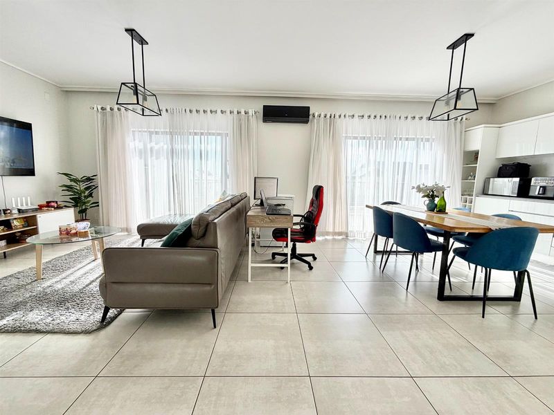Apartment For Sale in The Polofields, Waterfall, Midrand - Photo 7