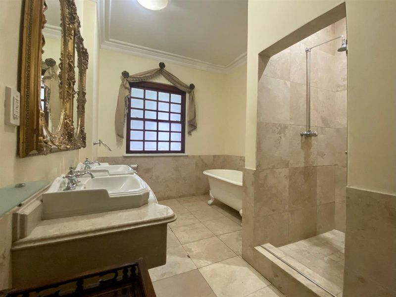 Luxury Open-Plan Studio Apartment Fully Furnished with Spacious Balcony (106) - Photo 3