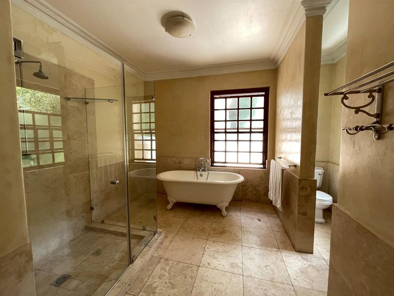 Luxury Open-Plan Studio Apartment Fully Furnished with Spacious Balcony (105) - Photo 8
