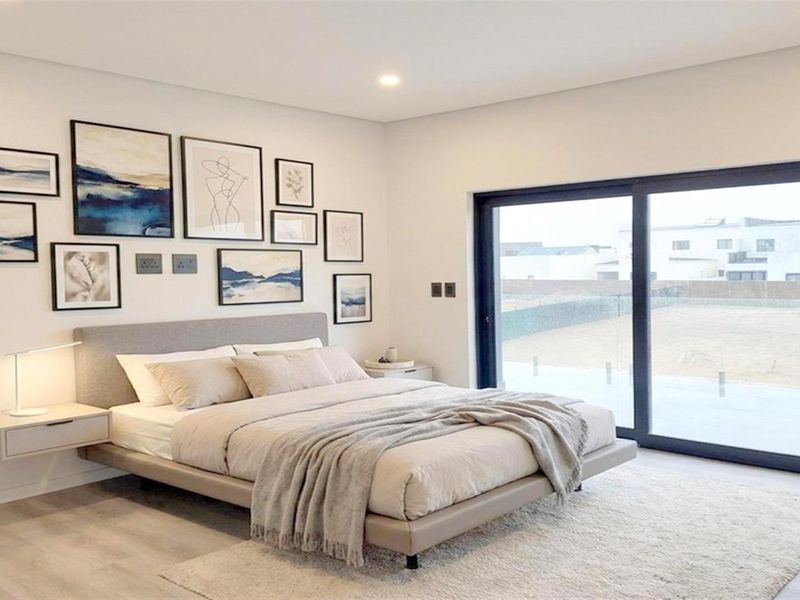 Brand new 4 Bedroom family home, awaiting it's first owner! - Photo 7