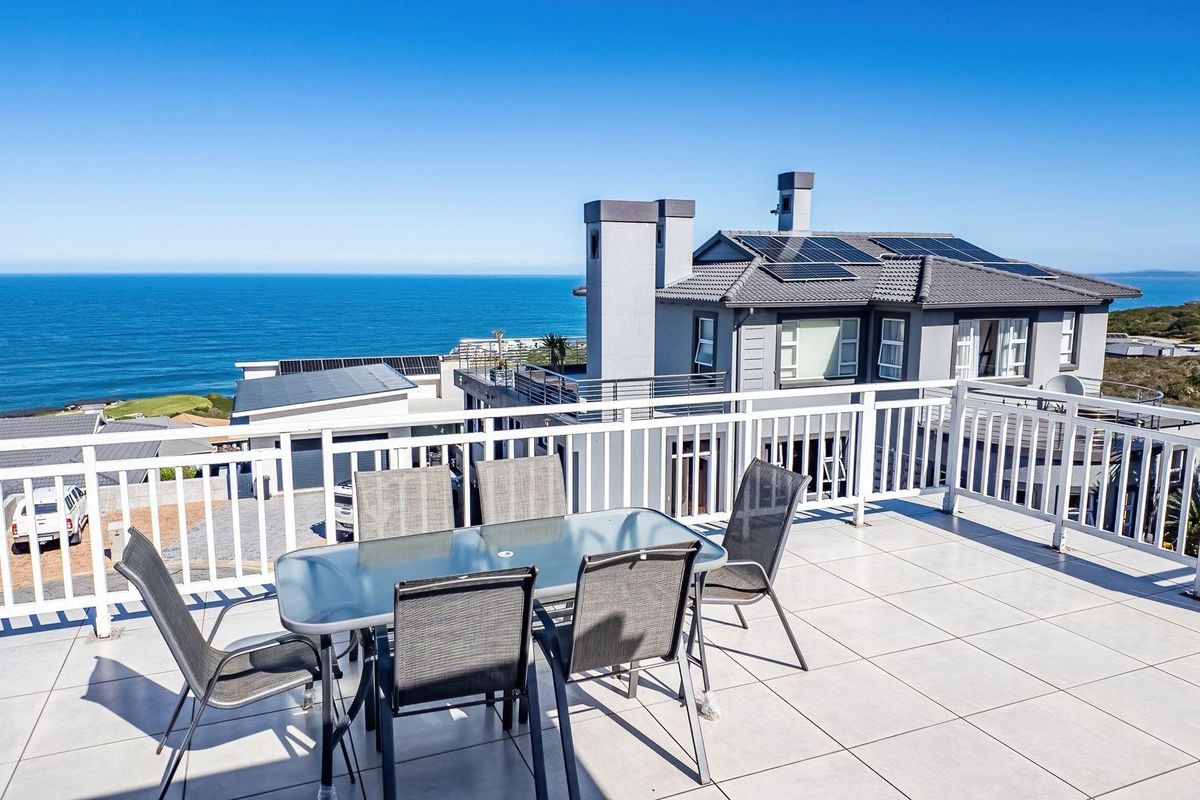Ocean Views, Solar-Powered Family Home-Secure Estate! - Photo 2