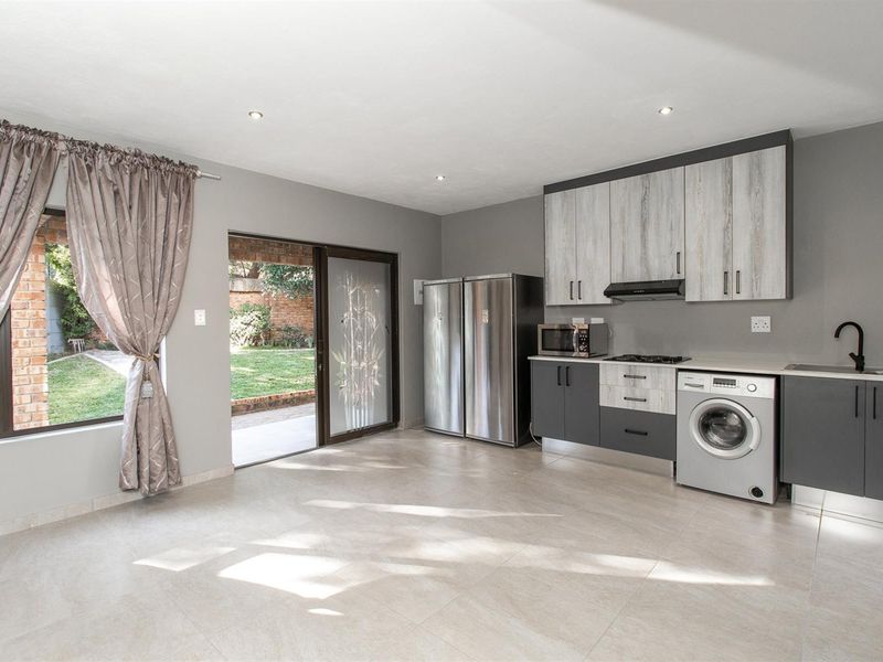 Semi-furnished, modern duplex-cottage - Photo 8