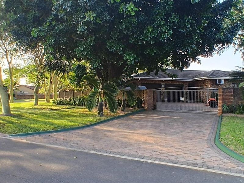 3 Bedroom house with 2 Bedroom Flatlet for Sale in Birdswood, Richards Bay, KwaZulu Natal - Photo 1