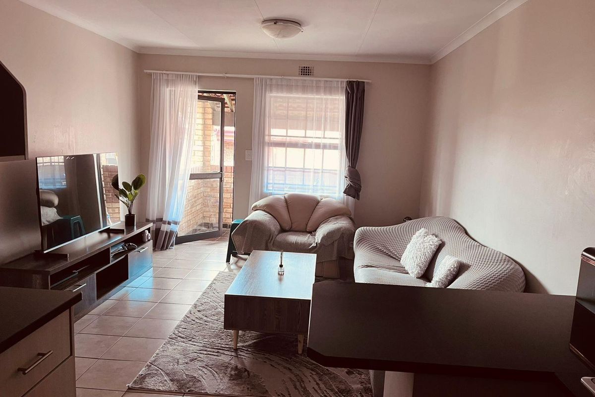 Apartment To Rent in Noordwyk, Midrand - Photo 3