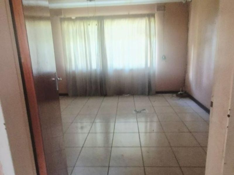 Spacious 3-Bedroom Family Home for Rent East End - Photo 8