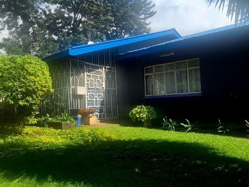 Spacious 3-Bedroom Family Home for Rent East End - Photo 1