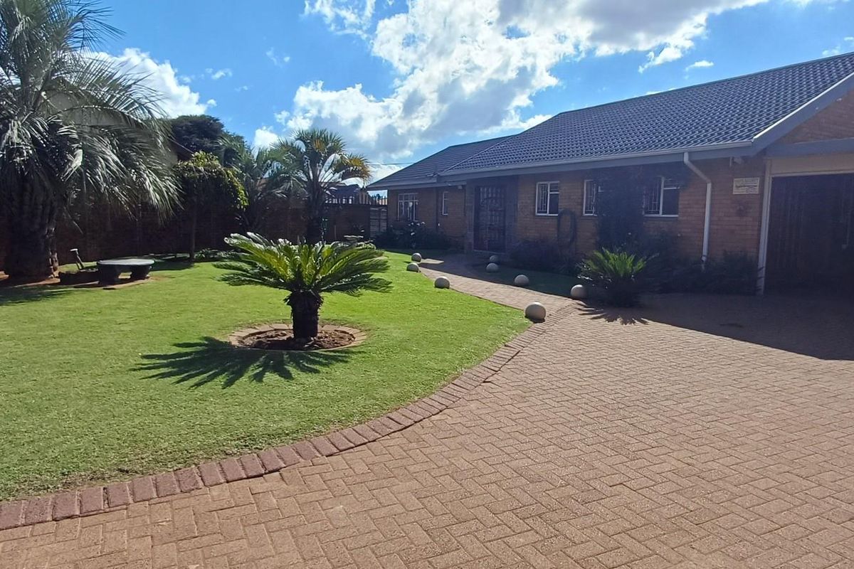 Where Family Life Meets Effortless Entertaining - Photo 2