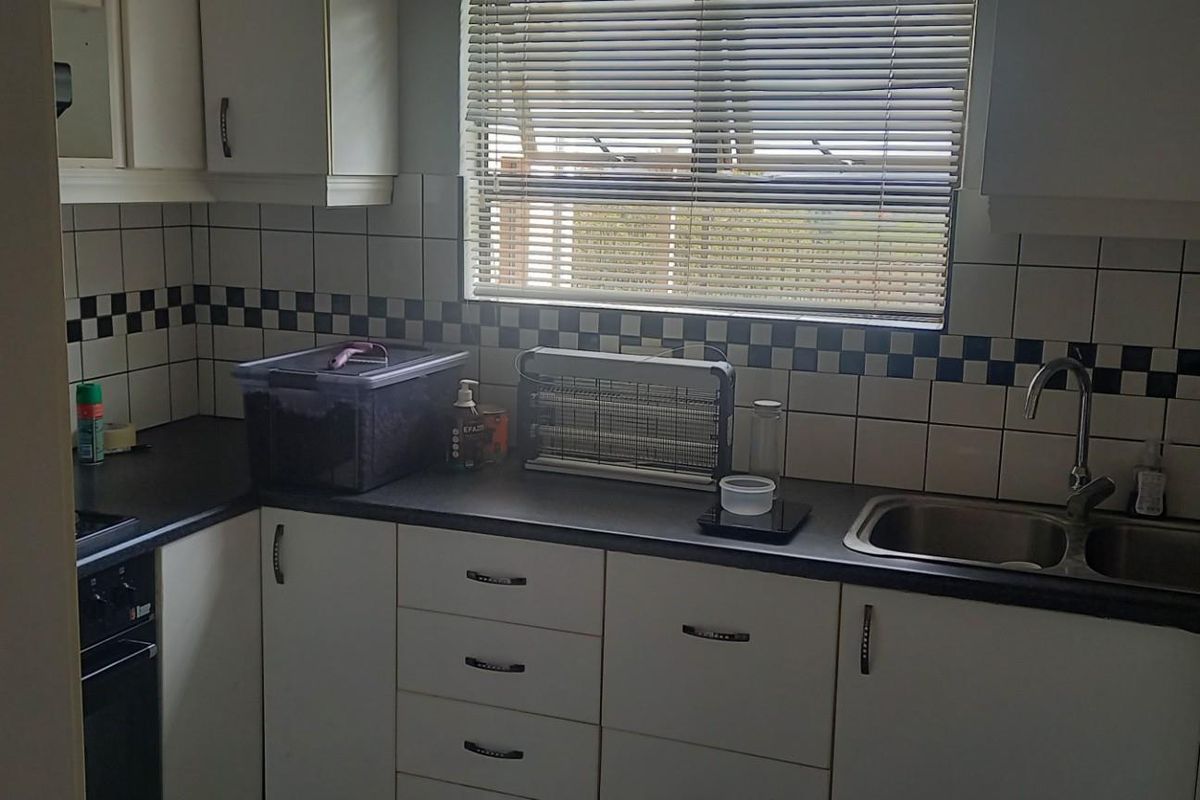 House For Sale in Rietvlei View Country Estates, Pretoria - Photo 5
