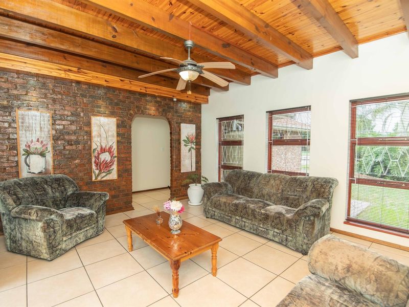 Priced to Sell! Property with Pool, Tanks + Solar Panels | Listed by Danté Koen, eXp Realty - Photo 8