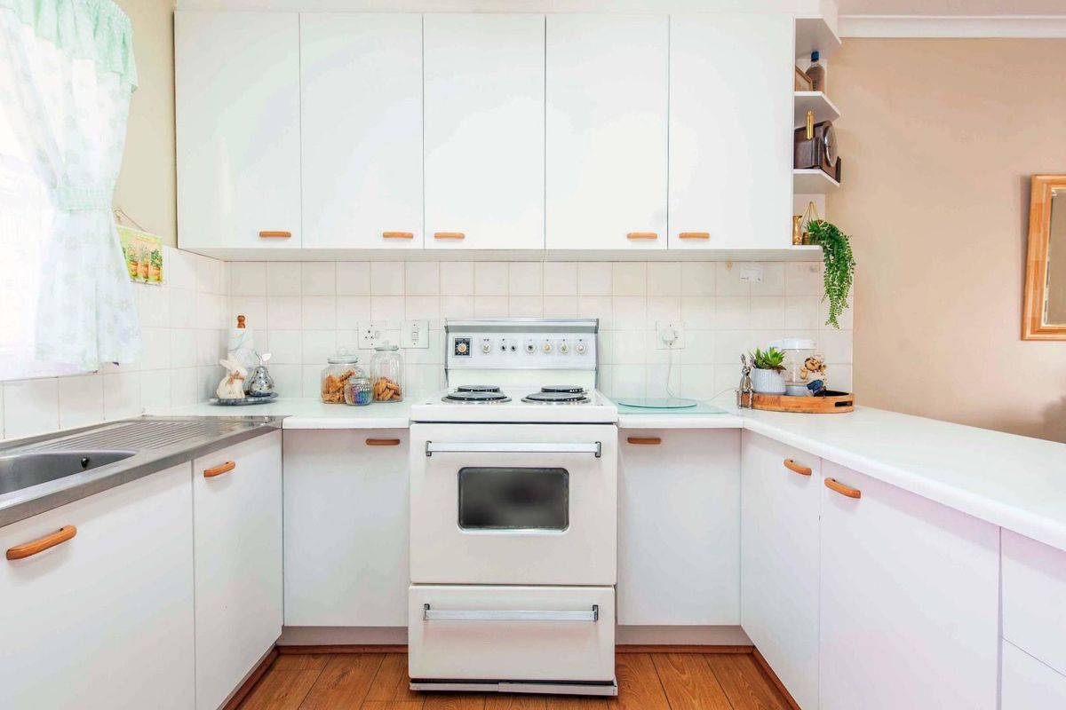 Rare Find: More room to breathe in Edgemead's most desirable Retirement Village - Photo 3