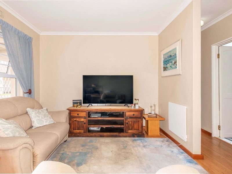 Rare Find: More room to breathe in Edgemead's most desirable Retirement Village - Photo 5