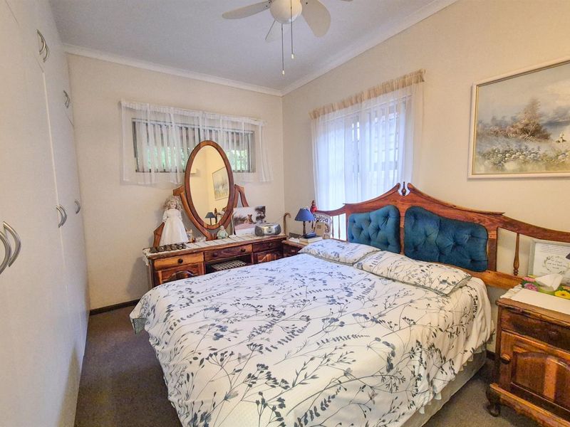 Charming 1-Bedroom Home in Peaceful Wellington Retirement Village - Photo 8