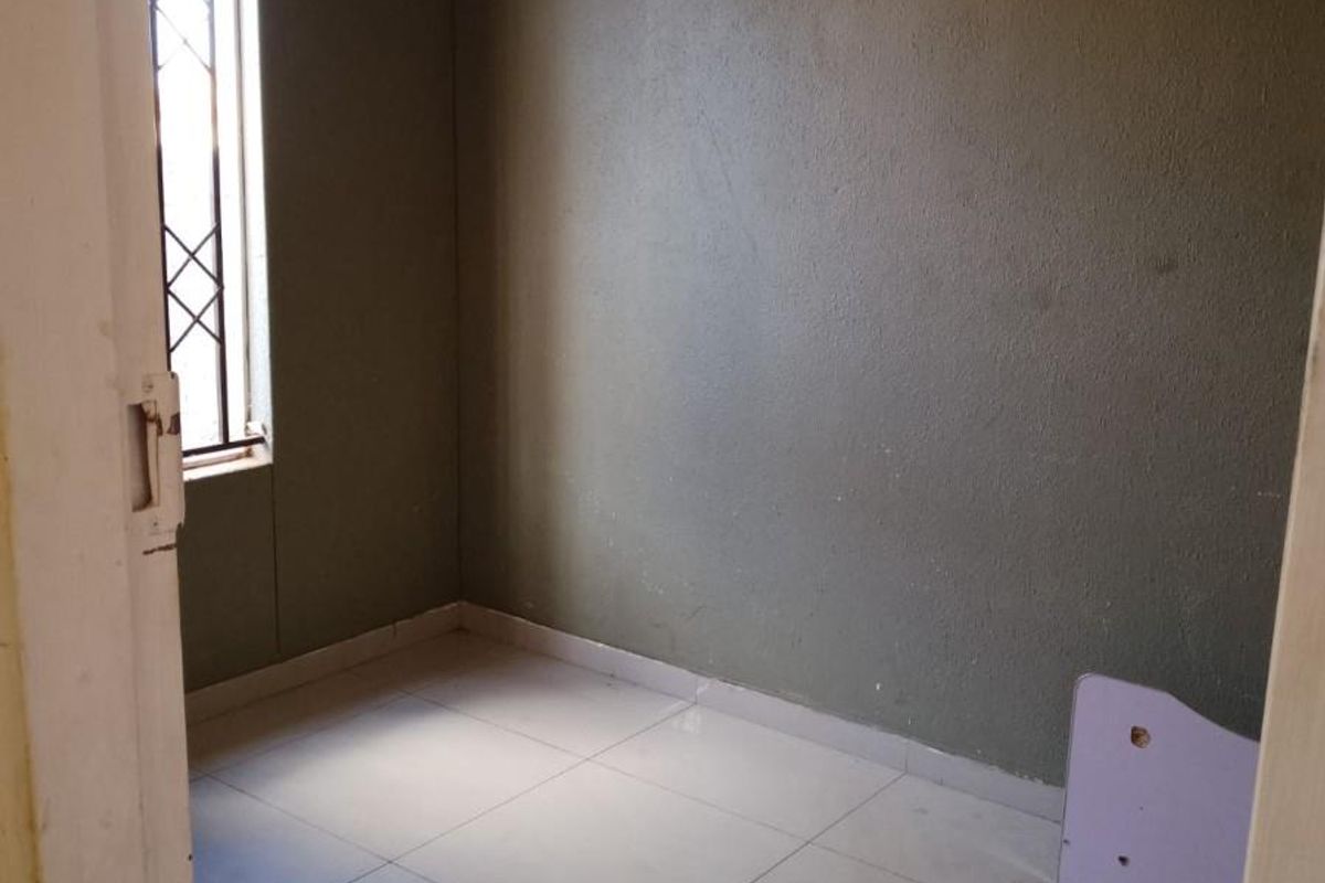3 Bedroom House for Sale in Protea Glen EXT31 - Photo 5