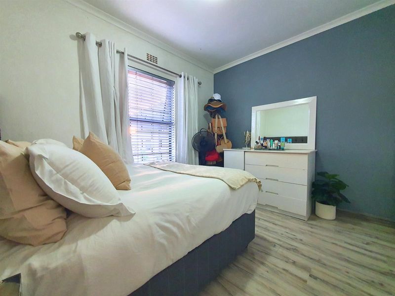 2-Bedroom Starter in Secure Gated Community - Photo 8