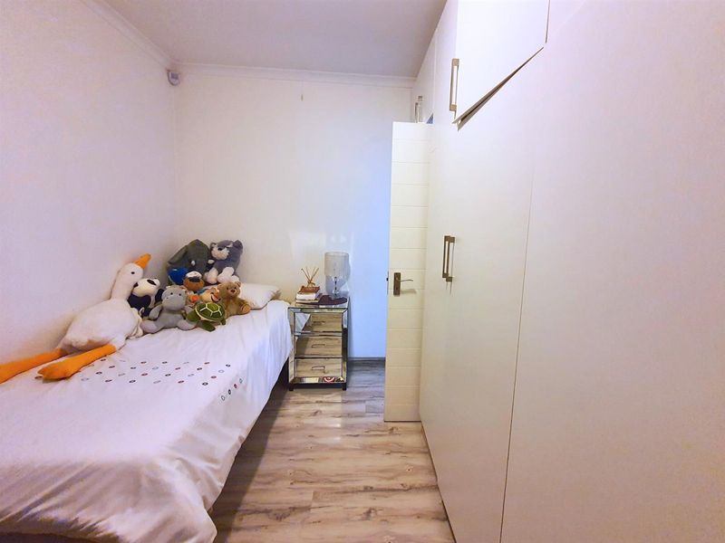2-Bedroom Starter in Secure Gated Community - Photo 9