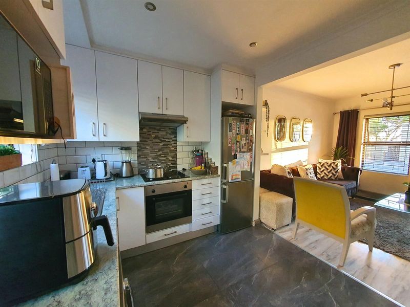 2-Bedroom Starter in Secure Gated Community - Photo 5