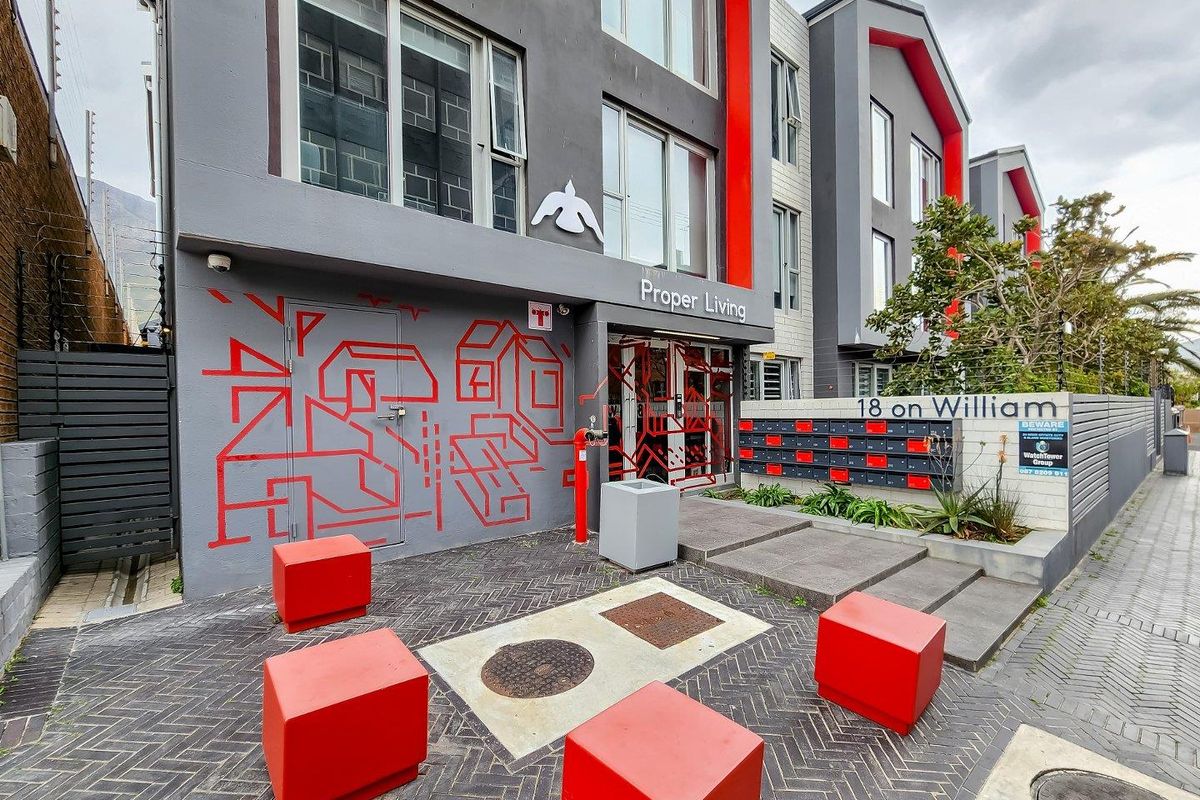 Apartment For Sale in Woodstock, Cape Town - Photo 2