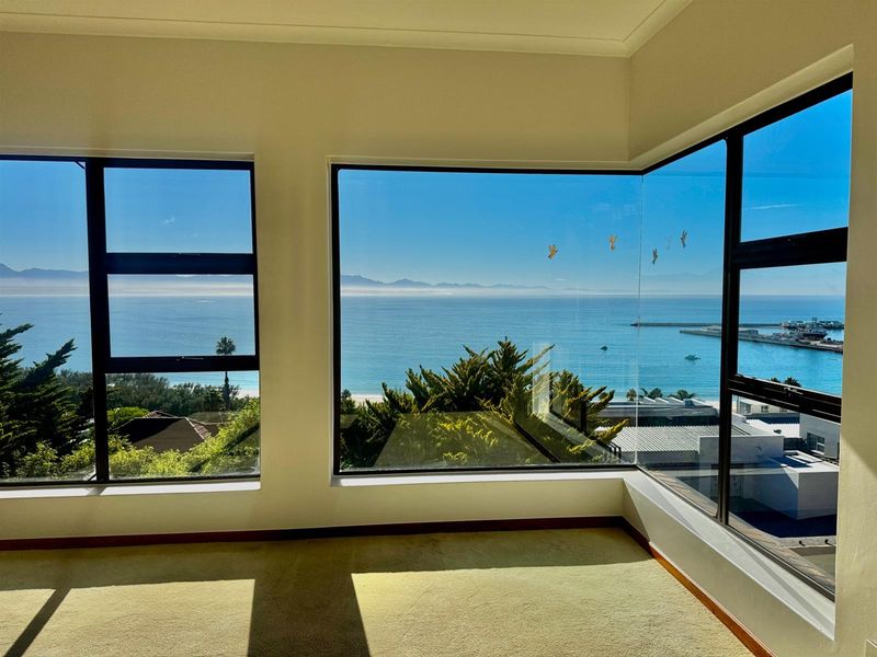 House For Sale in Santos Bay, Mossel Bay - Photo 5