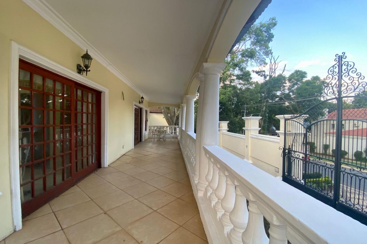Luxury Open-Plan Studio Apartment Fully Furnished with Spacious (109) - Photo 3