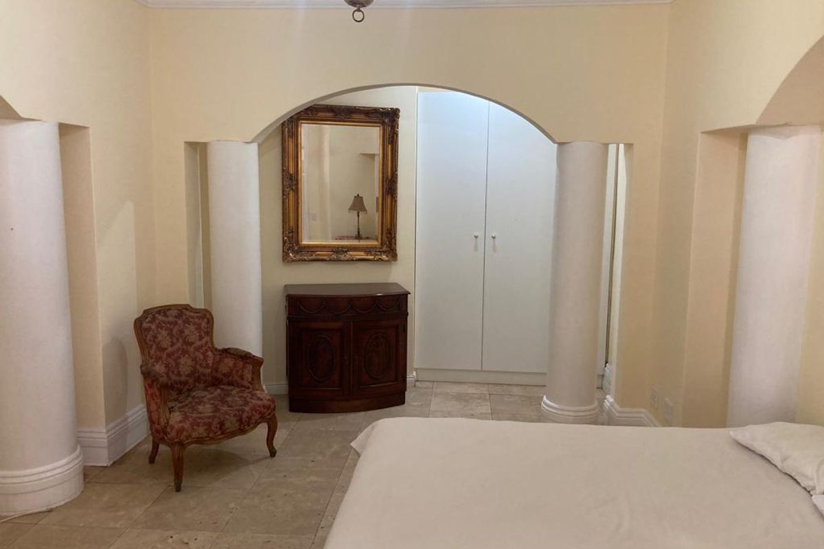 Modern Fully Furnished Studio - Luxury and Convenience Combined (112) - Photo 2