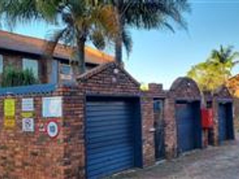 Easy Living in Sought-After Serene Place, Townhouse For Sale in Garsfontein, Pretoria - Photo 3