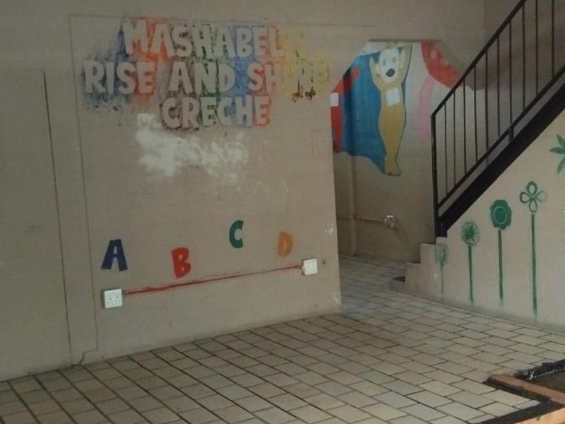Retail Space To Rent in Florida, Roodepoort - Photo 5