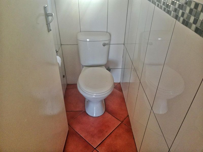 House To Rent in Hesteapark, Akasia, prime rental opportunity in Pretoria North - Photo 8