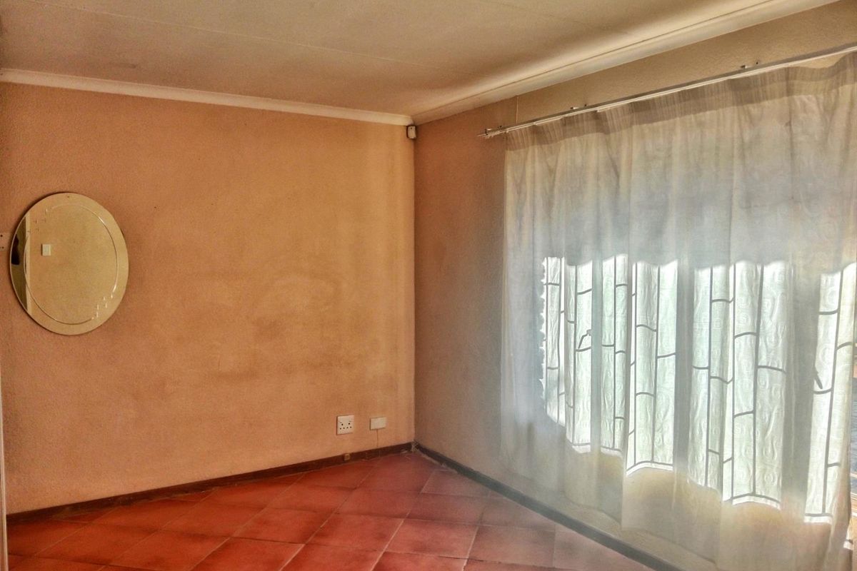 House To Rent in Hesteapark, Akasia, prime rental opportunity in Pretoria North - Photo 3