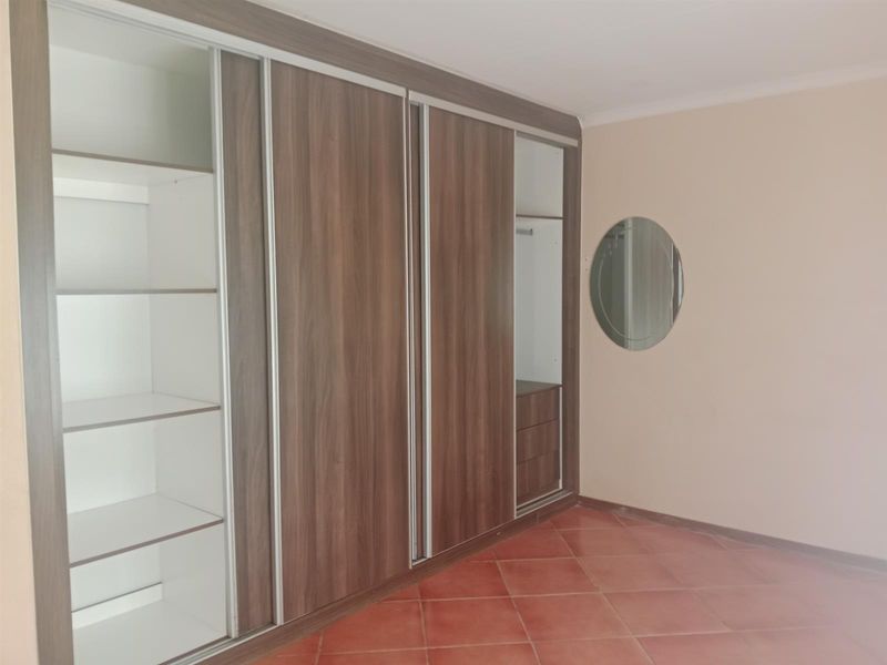 House To Rent in Hesteapark, Akasia, prime rental opportunity in Pretoria North - Photo 2