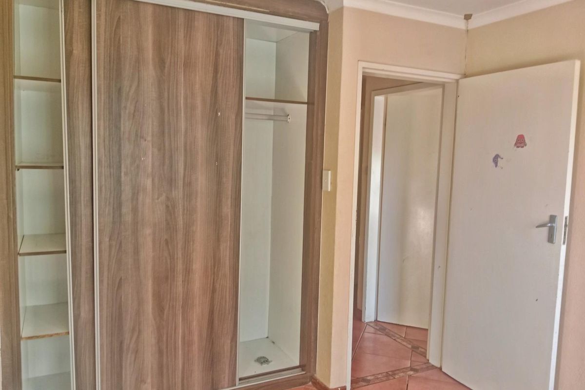 House To Rent in Hesteapark, Akasia, prime rental opportunity in Pretoria North - Photo 4