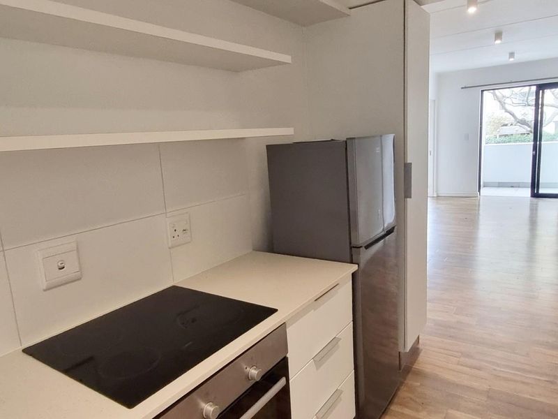 Modern 2 bed 2 bath apartment available - Newlands Terrace, Newlands - Photo 4