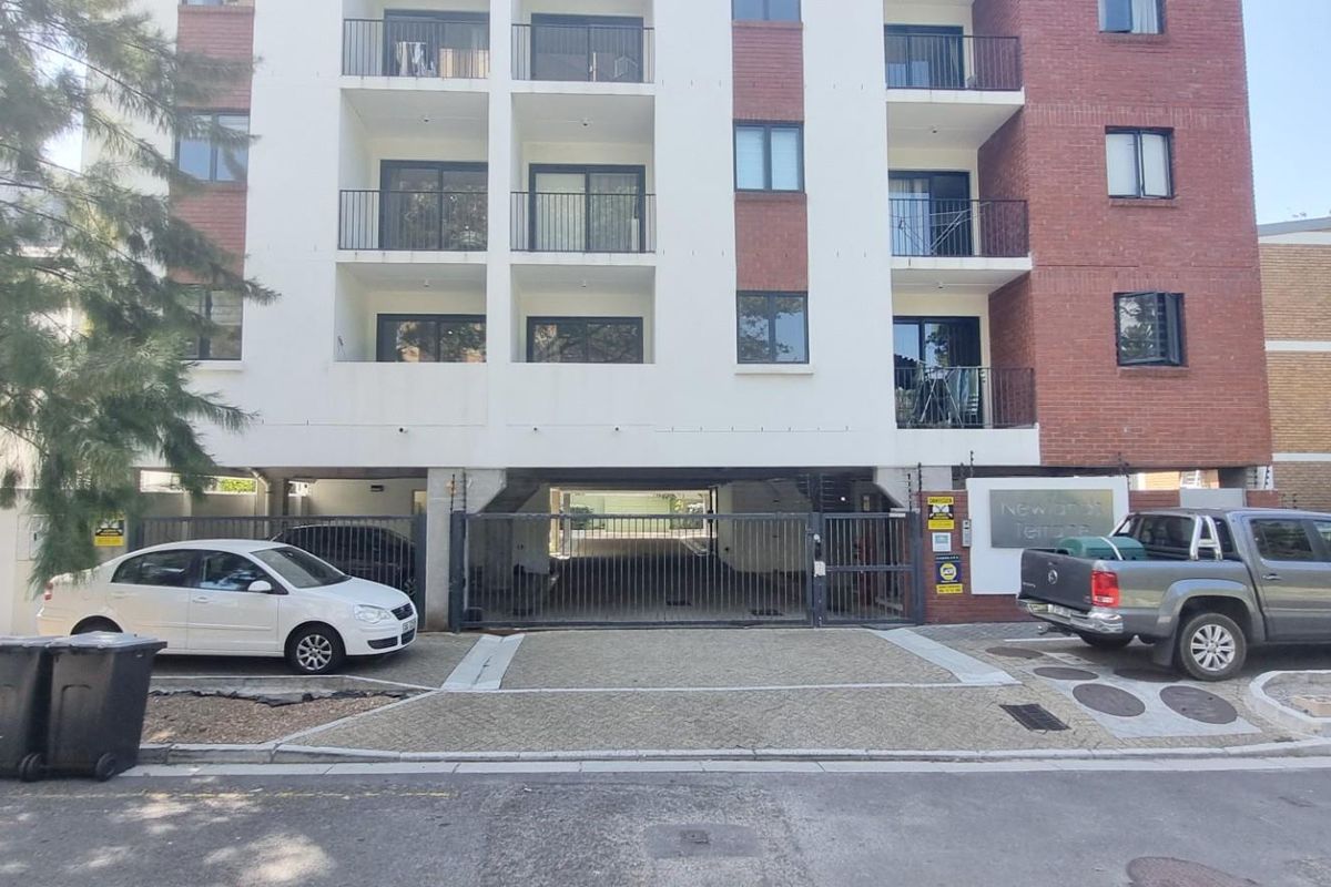 Modern 2 bed 2 bath apartment available - Newlands Terrace, Newlands - Photo 2