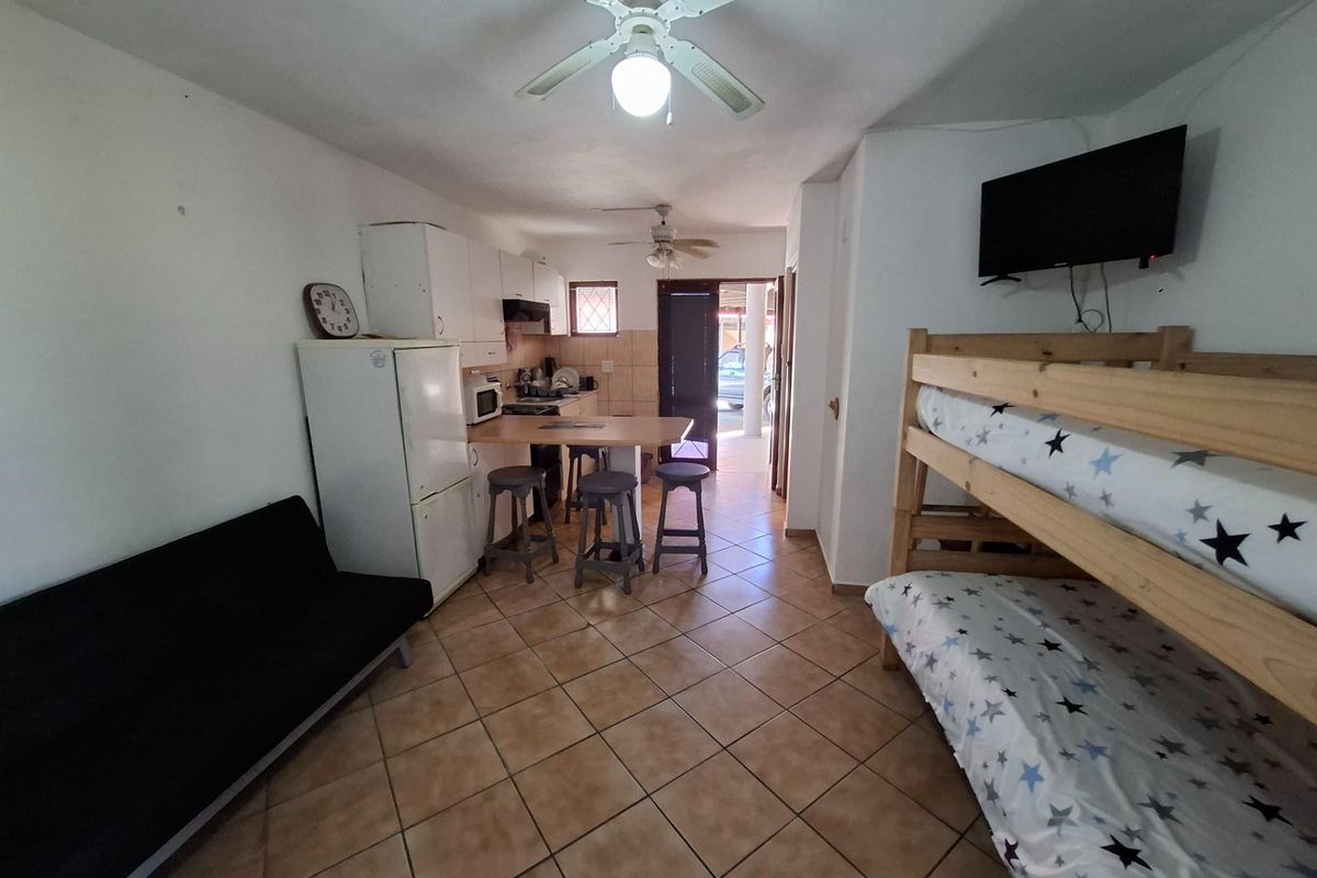 Apartment For Sale in Uvongo, Margate, KwaZulu Natal - Photo 4