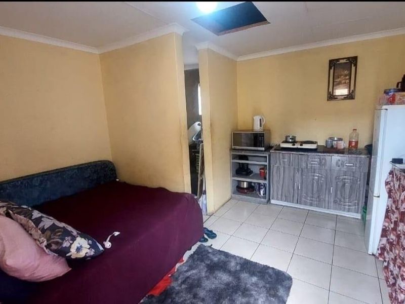 House For Sale in Tasbet Park Ext 1, Tasbet Park, Witbank - Photo 7