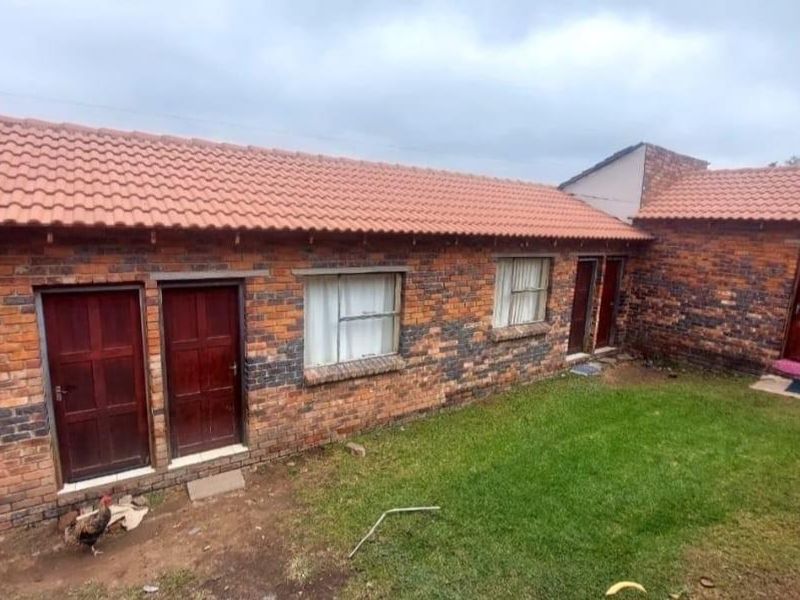 House For Sale in Tasbet Park Ext 1, Tasbet Park, Witbank - Photo 4